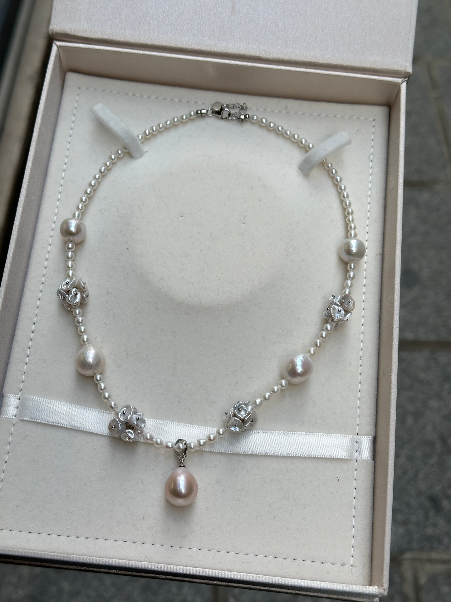 Silver Blue Elegance Petal Pearl Necklace