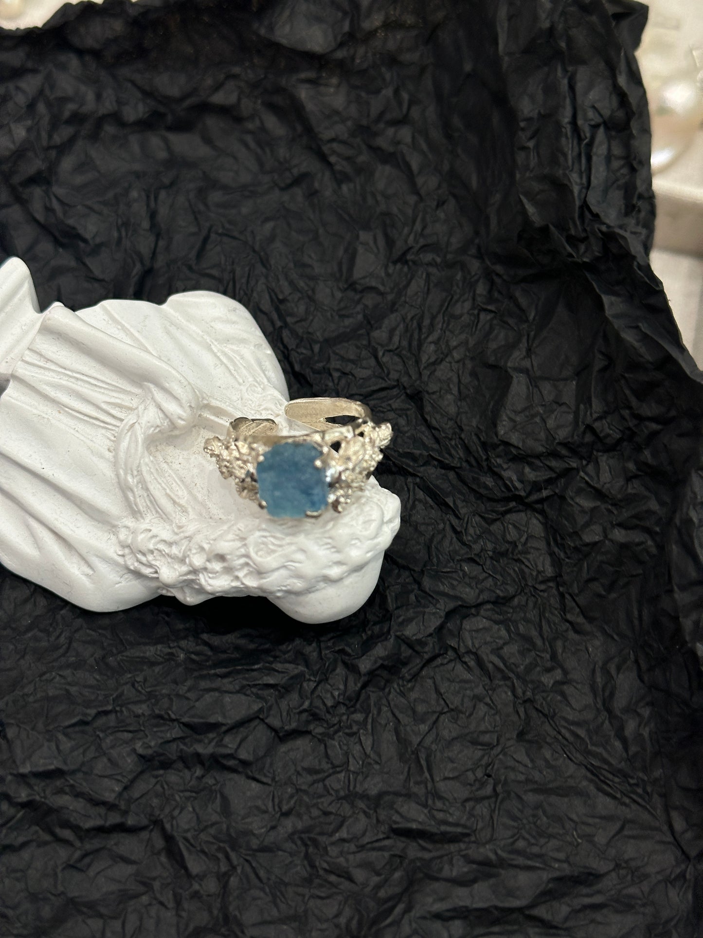 Ocean Flame Silver Wax Carved Ring