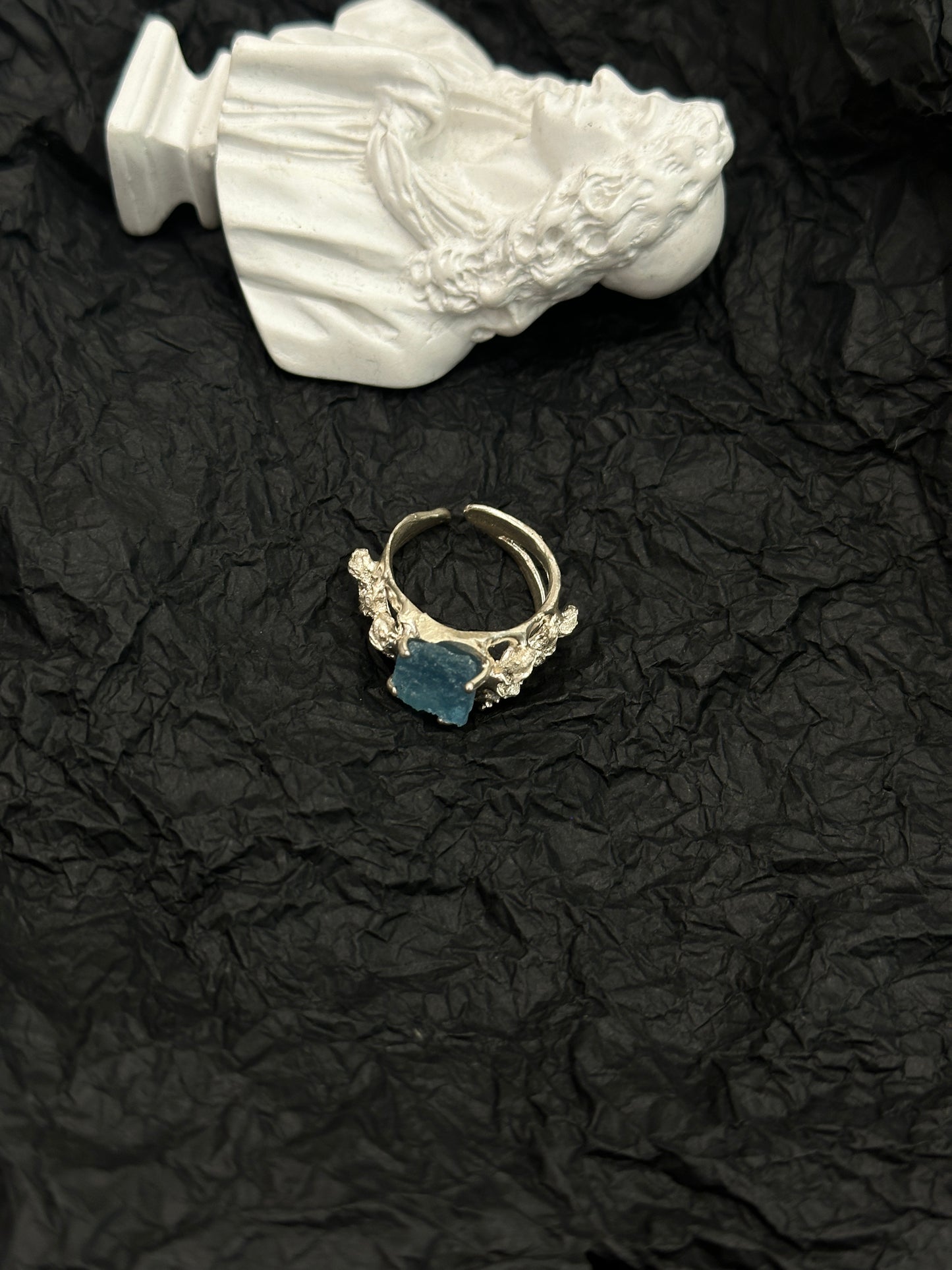 Ocean Flame Silver Wax Carved Ring